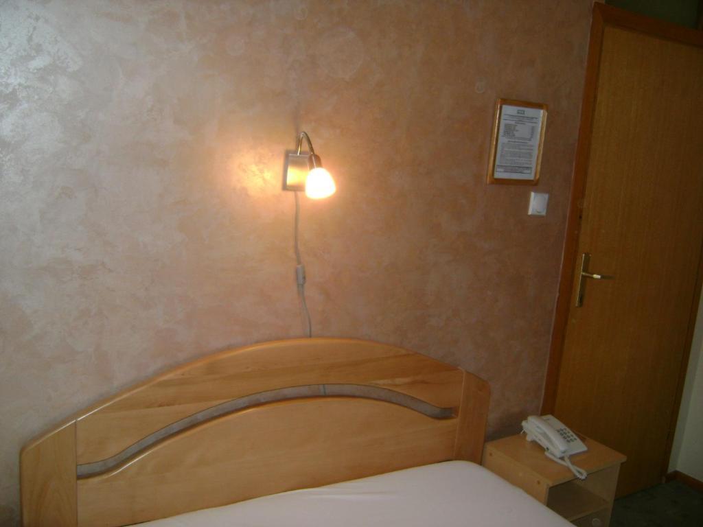 Konak Vukasinovic Hotel Belgrád Szoba fotó