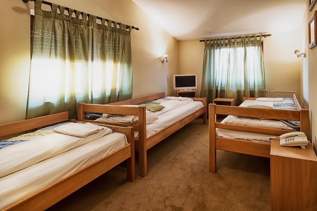 Konak Vukasinovic Hotel Belgrád Szoba fotó